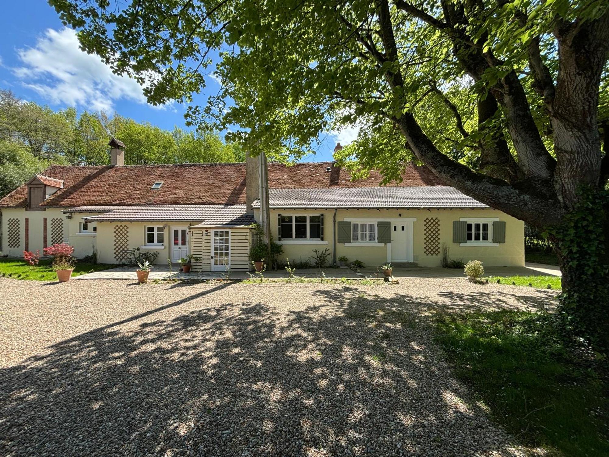 La Haute Tremiere Charenton-du-Cher Kültér fotó
